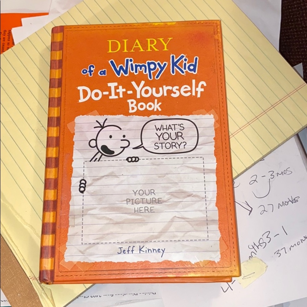 Diary of a wimpy kid book